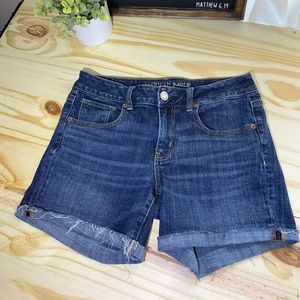 Womens size 10 American Eagle jean shorts